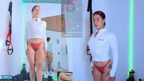 scarlett_fire5 online show from April 2026 05:25:01 PM