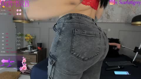 Snapshot of scarlett_grey_1 chatting on January 2025 05:59:01 AM Scarlett online show from January 2025 05:59:01 AM