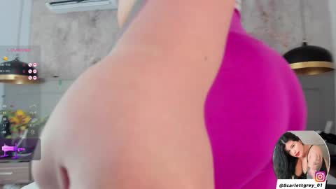 Snapshot of scarlett_grey_1 chatting on February 2025 04:54:01 AM Scarlett online show from February 2025 04:54:01 AM