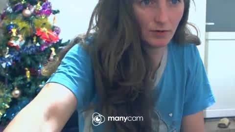 scarlett_queen01 online show from January 2025 04:37:02 AM