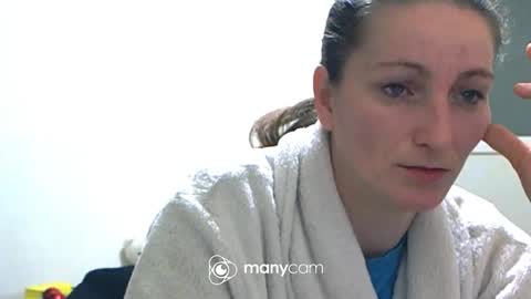 scarlett_queen01 online show from February 2025 03:35:02 AM