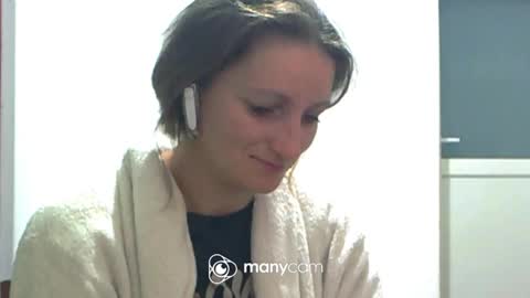 scarlett_queen01 online show from October 2025 03:13:02 AM