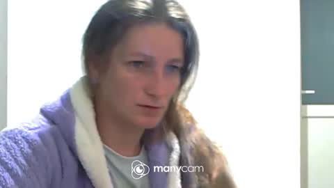 scarlett_queen01 online show from October 2025 03:29:02 AM