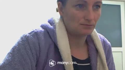 scarlett_queen01 online show from November 2025 05:50:01 AM