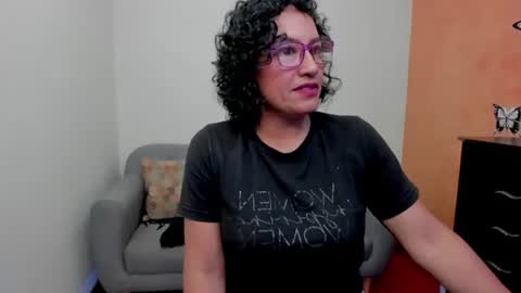 Snapshot of scarlett_sax chatting on June 2026 12:26:02 AM Scarlett sax online show from June 2026 12:26:02 AM