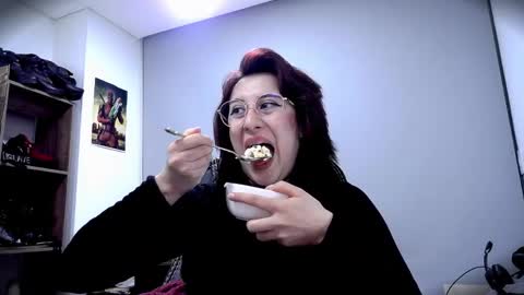 Snapshot of scarlett_sen chatting on May 2026 03:08:02 PM Mistress Scarlett online show from May 2026 03:08:02 PM