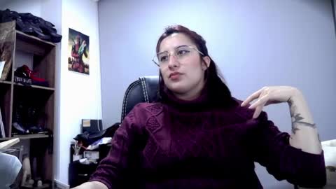 Snapshot of scarlett_sen chatting on May 2026 03:06:01 PM Mistress Scarlett online show from May 2026 03:06:01 PM