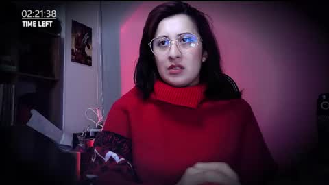 Snapshot of scarlett_sen chatting on July 2026 02:08:02 PM Mistress Scarlett online show from July 2026 02:08:02 PM