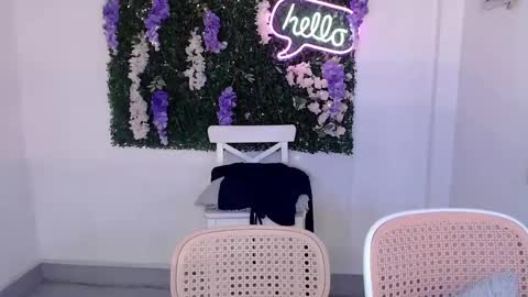 Snapshot of scarlett_sofia69 chatting on February 2025 08:31:01 AM online show from February 2025 08:31:01 AM