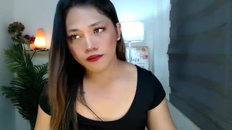 Snapshot of scarlett_sofia69 chatting on November 2025 11:19:01 AM online show from November 2025 11:19:01 AM