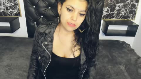 Snapshot of scarlett_w0lf chatting on February 2025 03:36:02 PM Scarlett online show from February 2025 03:36:02 PM