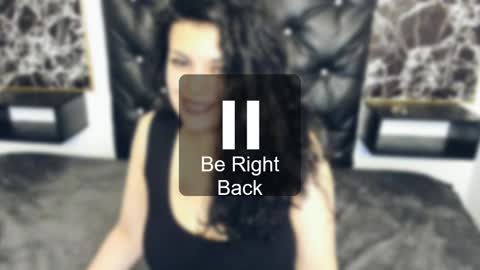 Snapshot of scarlett_w0lf chatting on February 2025 07:10:02 PM Scarlett online show from February 2025 07:10:02 PM