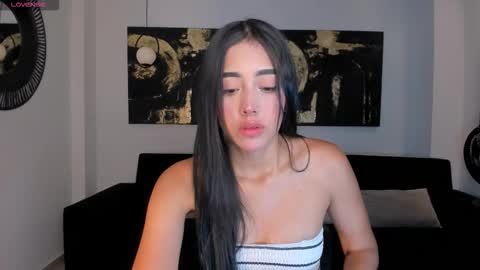 Snapshot of scarlettblaze1 chatting on December 2025 12:03:02 PM Sacrlett Blaze online show from December 2025 12:03:02 PM