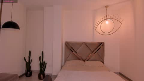 Sacrlett Blaze online show from June 2026 12:14:01 PM