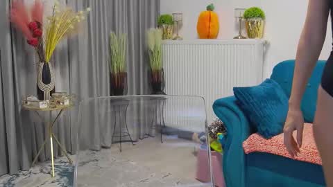 Snapshot of scarlettemptations chatting on October 2025 04:21:02 AM Scarlett online show from October 2025 04:21:02 AM