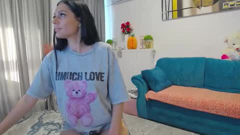 Snapshot of scarlettemptations chatting on November 2025 06:15:02 AM Scarlett online show from November 2025 06:15:02 AM