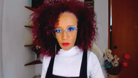 Scarlett online show from September 2025 09:42:02 PM