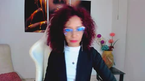 Scarlett online show from October 2025 10:53:02 PM