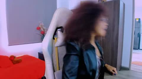 Scarlett online show from June 2026 09:31:01 PM