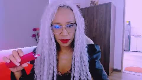 Scarlett online show from July 2026 08:00:02 PM