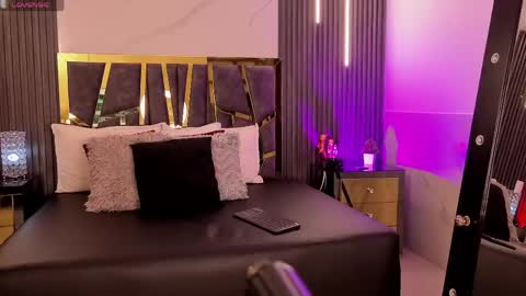scarlettorres online show from April 2026 01:42:02 AM