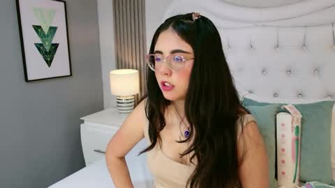 Scarlett Petrova online show from May 2026 11:26:01 AM