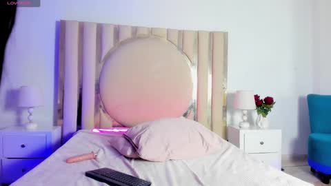 Snapshot of scarlettross_ chatting on February 2025 06:09:02 PM Scarlett Ross online show from February 2025 06:09:02 PM