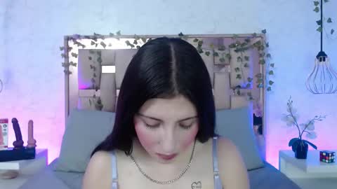 Snapshot of scarlettroxx chatting on September 2025 11:32:01 AM Scarlet online show from September 2025 11:32:01 AM