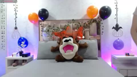 Scarlet online show from October 2025 11:29:01 AM