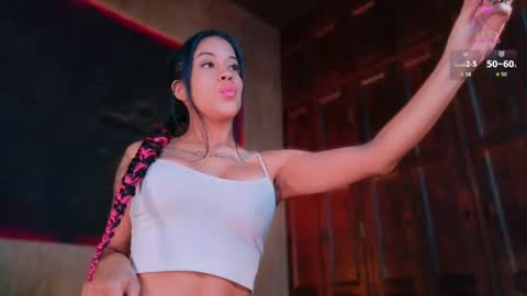 scarlettsinclaiir_ online show from May 2026 05:06:02 PM