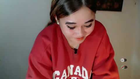 scarletvamp online show from January 2026 02:21:02 PM