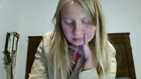 Snapshot of scartit chatting on January 2025 03:53:02 AM ScarTit Bernhard online show from January 2025 03:53:02 AM