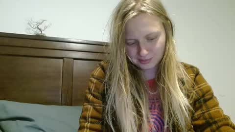 Snapshot of scartit chatting on January 2025 01:43:01 AM ScarTit Bernhard online show from January 2025 01:43:01 AM