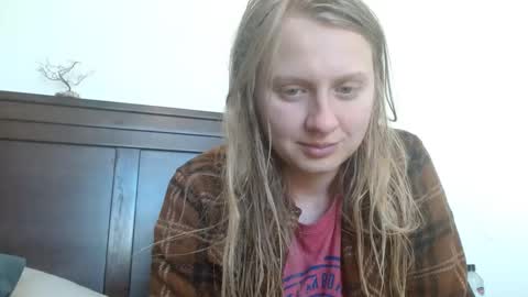 Snapshot of scartit chatting on January 2025 10:39:01 PM ScarTit Bernhard online show from January 2025 10:39:01 PM