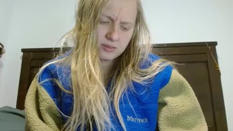 Snapshot of scartit chatting on February 2025 03:22:01 AM ScarTit Bernhard online show from February 2025 03:22:01 AM