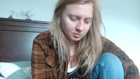 Snapshot of scartit chatting on February 2025 04:35:01 PM ScarTit Bernhard online show from February 2025 04:35:01 PM