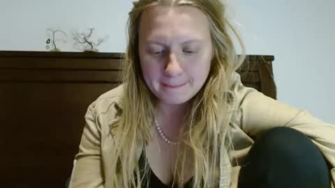 Snapshot of scartit chatting on February 2025 04:57:01 AM ScarTit Bernhard online show from February 2025 04:57:01 AM