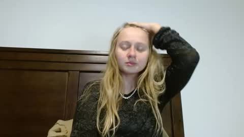 Snapshot of scartit chatting on March 2025 01:56:02 AM ScarTit Bernhard online show from March 2025 01:56:02 AM