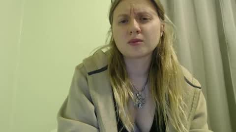 Snapshot of scartit chatting on October 2025 03:40:01 AM ScarTit Bernhard online show from October 2025 03:40:01 AM