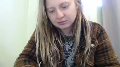 Snapshot of scartit chatting on October 2025 04:08:02 PM ScarTit Bernhard online show from October 2025 04:08:02 PM