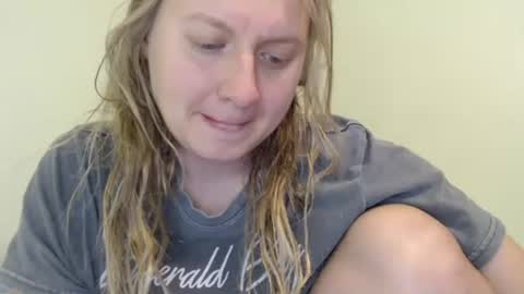 Snapshot of scartit chatting on October 2025 04:13:01 AM ScarTit Bernhard online show from October 2025 04:13:01 AM