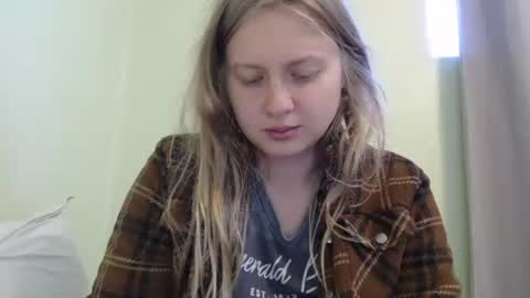 Snapshot of scartit chatting on October 2025 05:35:02 PM ScarTit Bernhard online show from October 2025 05:35:02 PM