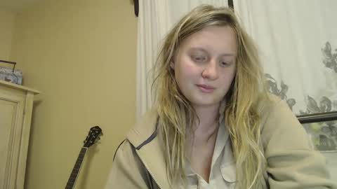 ScarTit Bernhard online show from December 2025 03:00:02 AM