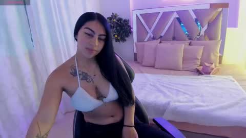 SCCARLET online show from September 2025 11:42:01 AM