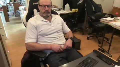 schief6218 online show from March 2026 01:04:02 PM