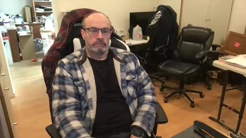 schief6218 online show from April 2026 01:09:02 PM