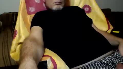 schnibschnab online show from September 2025 01:10:01 AM