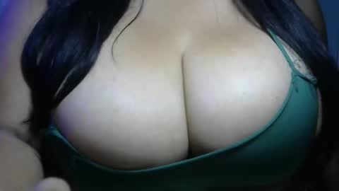 mai latina online show from February 2026 11:44:01 PM