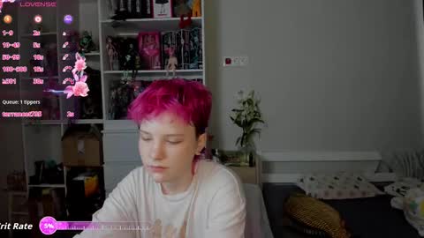 Rina online show from December 2025 07:39:02 AM