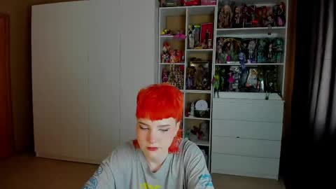 Rina online show from June 2026 07:36:01 AM